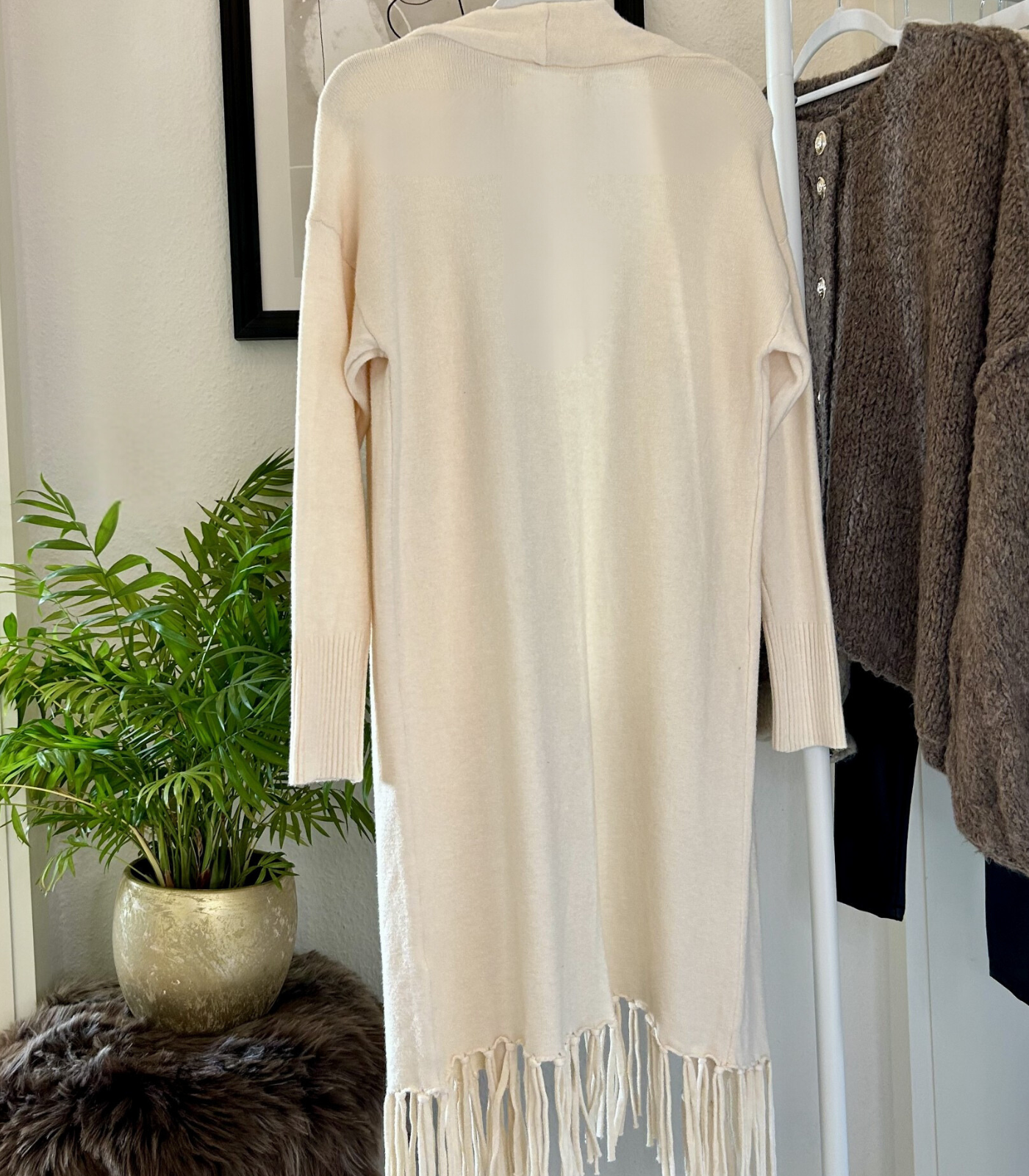 Strickmantel mit Fransen